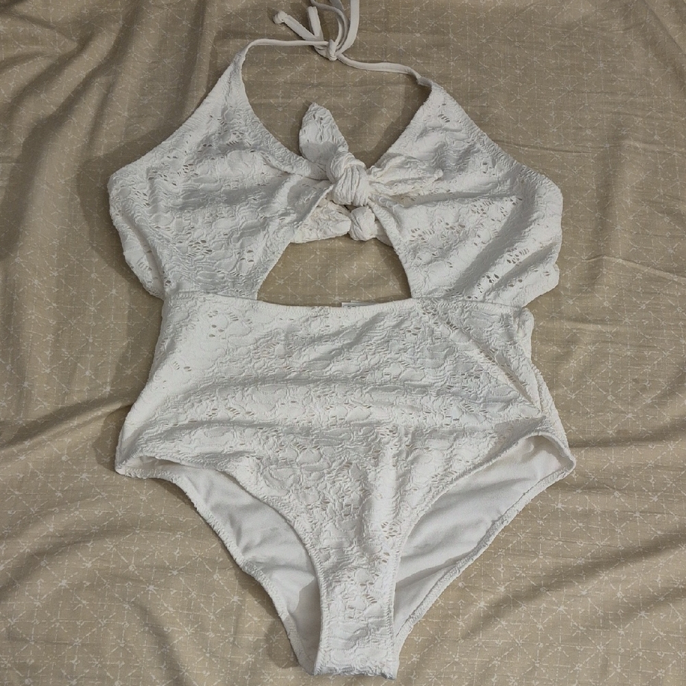 H&M Cream Lace Garment